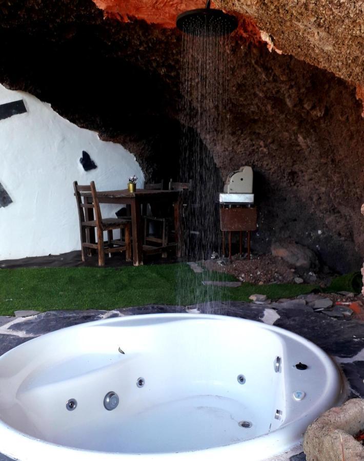 Casa Rural Alessia With Jacuzzi ,Garden & Swimming Pool Santa Cruz de Tenerife Eksteriør bilde